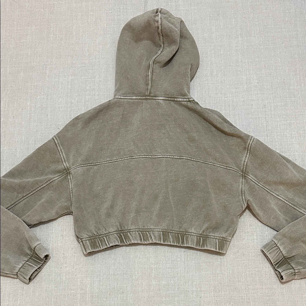 Urban Outfitters Yogi Fleece Hoodie Women’s S Olive Cropped Yoga Loungewear - Picture 9 of 15